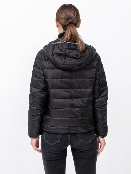 TOMMY JEANS Lengva moteriška striukė, QUILTED