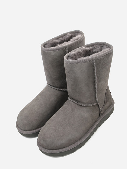 UGG Moteriški aulinukai su pašiltinimu, CLASSIC SHORT II