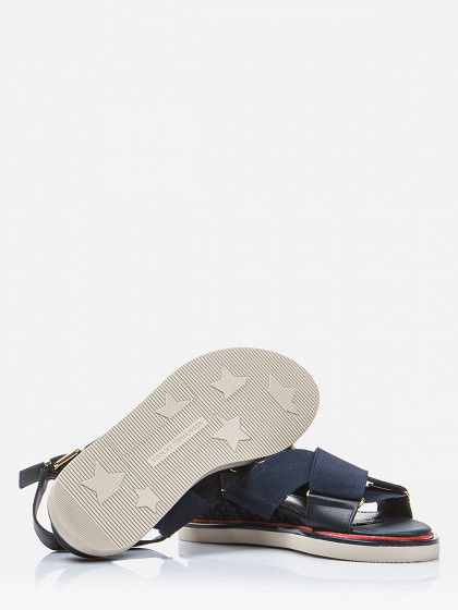 tommy hilfiger moteriskos basutes